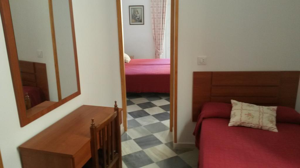 קדיז Hostal Centro Sol מראה חיצוני תמונה